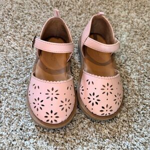 Toddler Girl Pink Mary Jane Shoes – Size 6